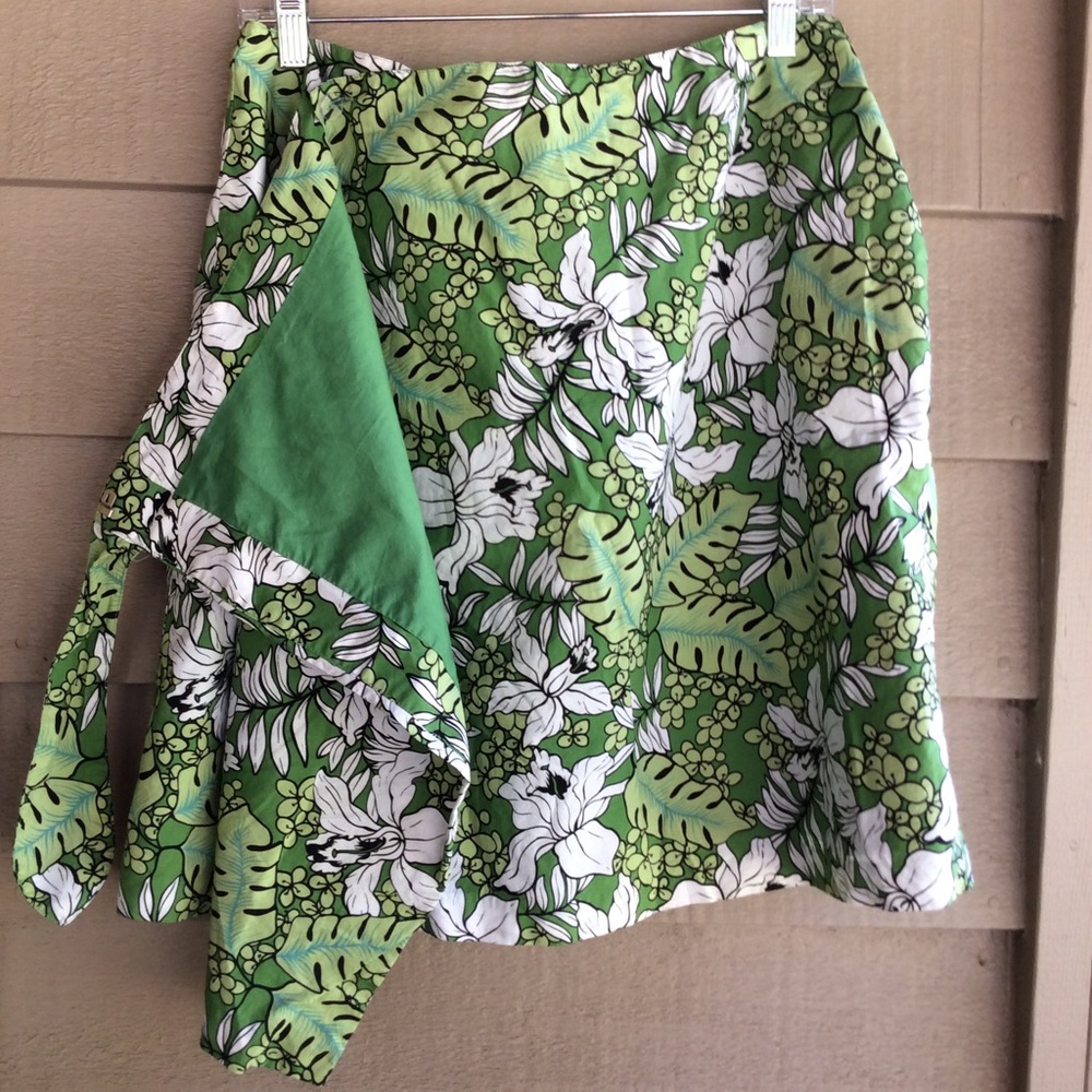 State ments wrap skirt Hawaiian theme green cotton
